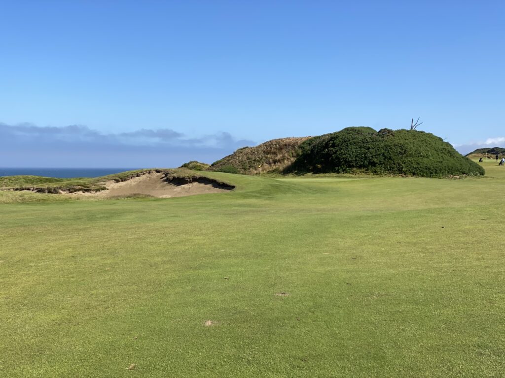 Pacific Dunes Hole 12 Approach